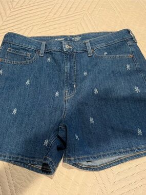 Old Navy Dark Blue Straight-Leg Denim Shorts with Subtle Embroidery